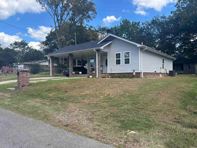116 Lane Street, Morrilton, AR 72110