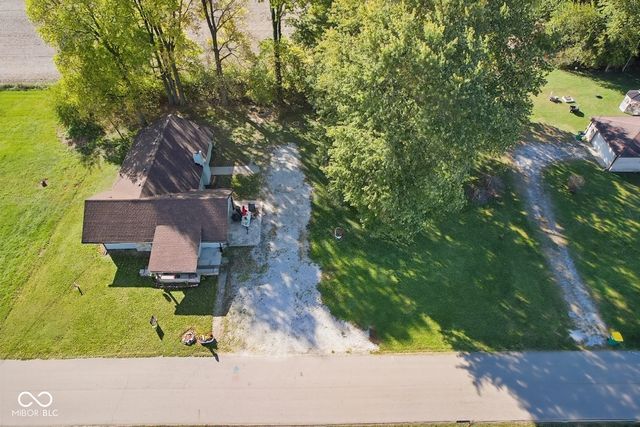 2903 E Freeport Road, Morristown, IN 46161