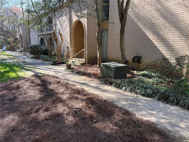 3208 Henderson Mill Road unit 6, Atlanta, GA 30341