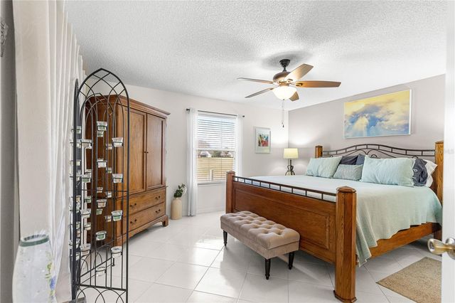 674 CAMINO DEL REY DRIVE, The Villages, FL 32159