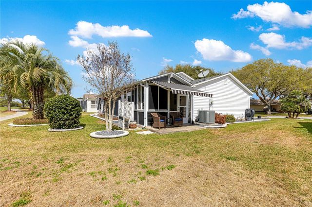 674 CAMINO DEL REY DRIVE, The Villages, FL 32159