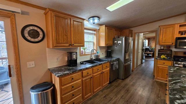 285 Berry Lane, Wisconsin Dells, WI 53965