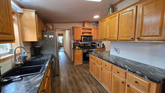 285 Berry Lane, Wisconsin Dells, WI 53965