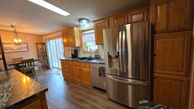 285 Berry Lane, Wisconsin Dells, WI 53965