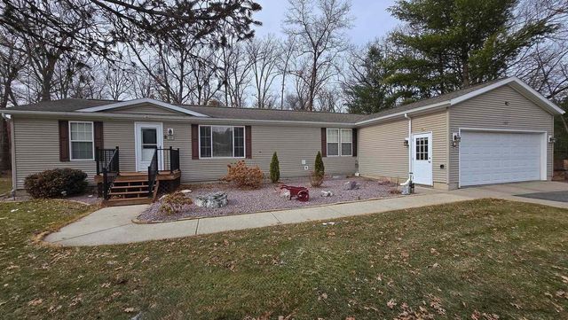 285 Berry Lane, Wisconsin Dells, WI 53965