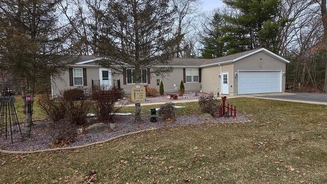 285 Berry Lane, Wisconsin Dells, WI 53965