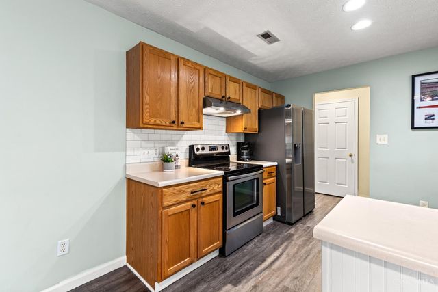 130 McDaniels Lane, Springboro, OH 45066