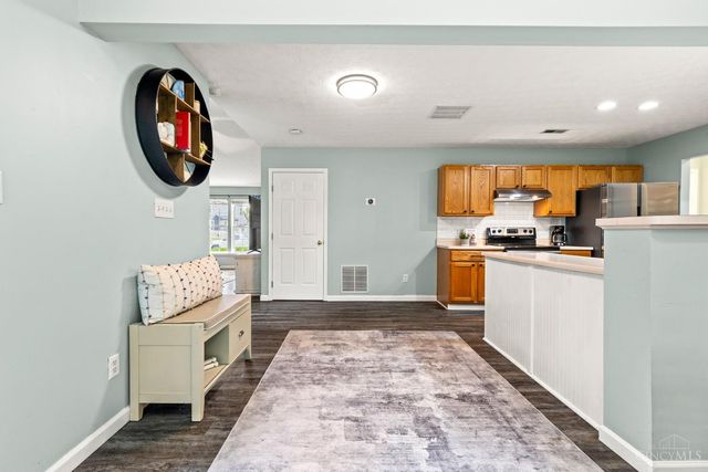 130 McDaniels Lane, Springboro, OH 45066