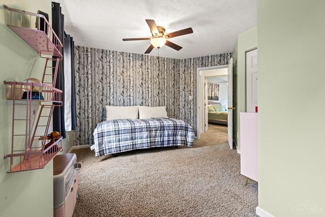 130 McDaniels Lane, Springboro, OH 45066