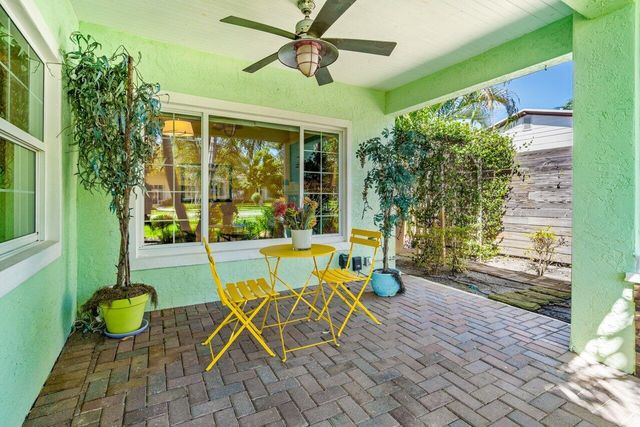 520 NE 3RD Avenue, Delray Beach, FL 33444