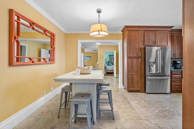520 NE 3RD Avenue, Delray Beach, FL 33444