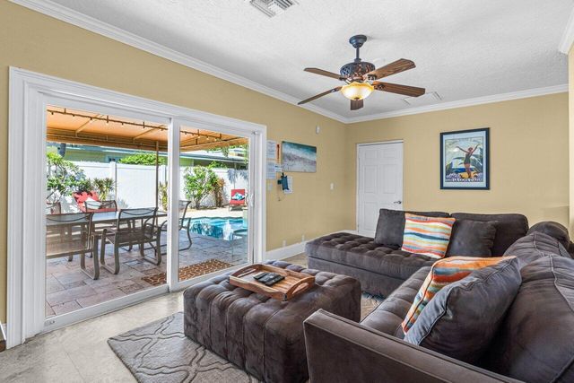 520 NE 3RD Avenue, Delray Beach, FL 33444