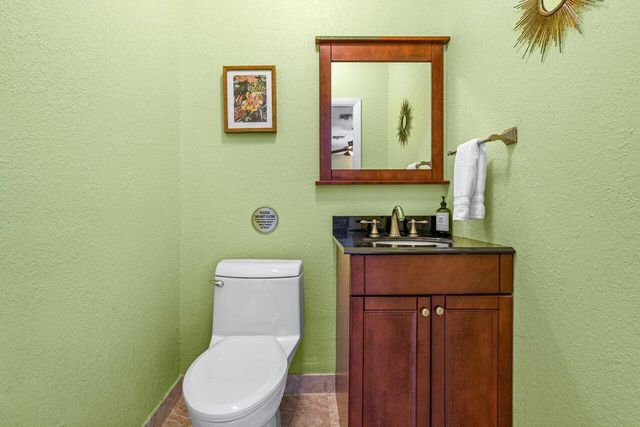 520 NE 3RD Avenue, Delray Beach, FL 33444