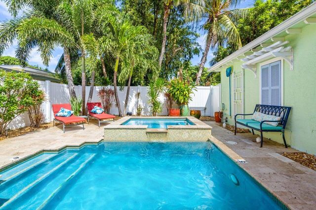 520 NE 3RD Avenue, Delray Beach, FL 33444