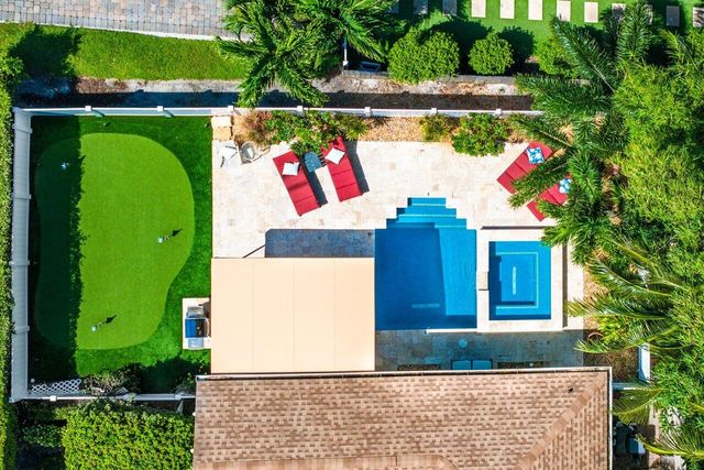 520 NE 3RD Avenue, Delray Beach, FL 33444