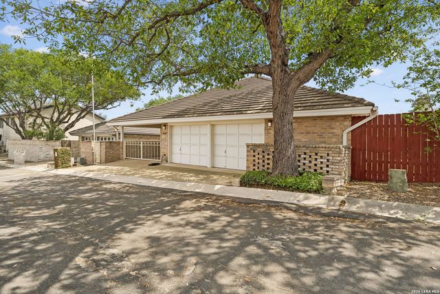 6119 Shady Creek, Windcrest, TX 78239