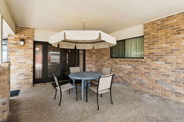 6119 Shady Creek, Windcrest, TX 78239