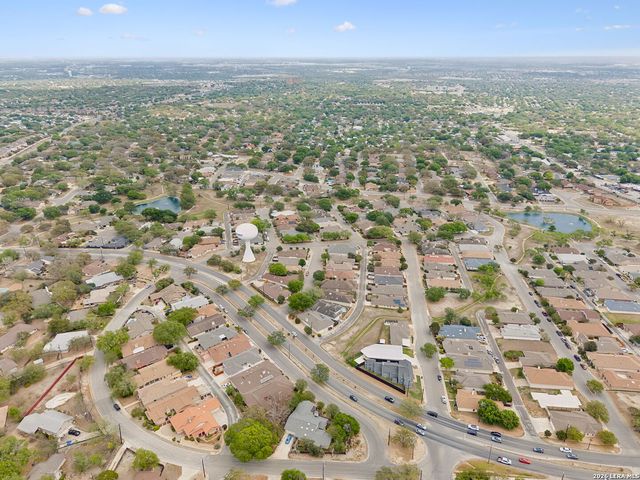 6119 Shady Creek, Windcrest, TX 78239