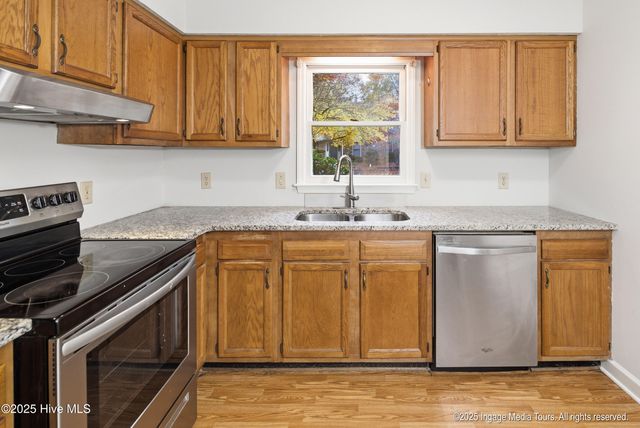 1983 Quail Ridge Road D, Greenville, NC 27858