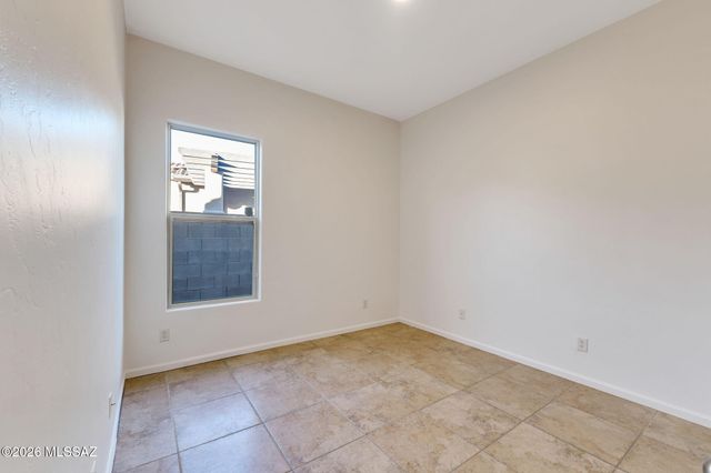 12925 N High Hawk Drive, Marana, AZ 85658