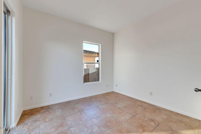 12925 N High Hawk Drive, Marana, AZ 85658