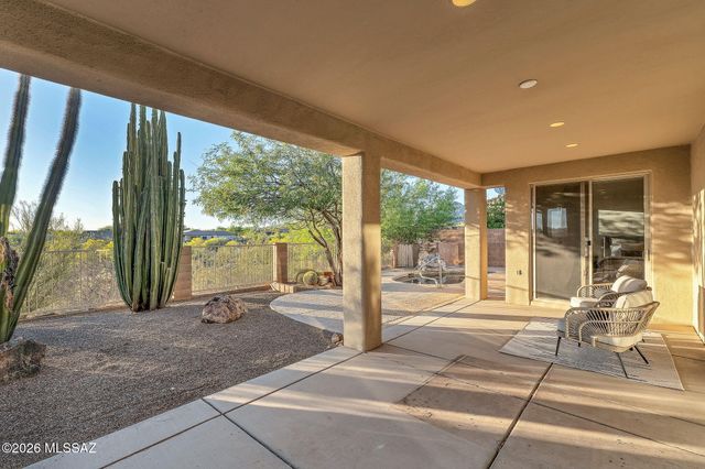 12925 N High Hawk Drive, Marana, AZ 85658