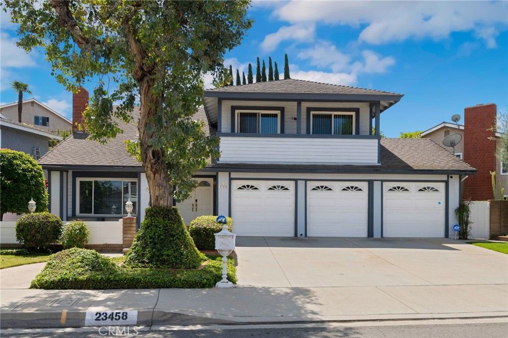 Image 3 of property listing at 23458 Stirrup Drive, Diamond Bar, CA 91765