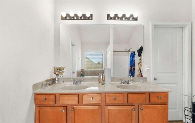 5615 Wisbech Way, Atlanta, GA 30349