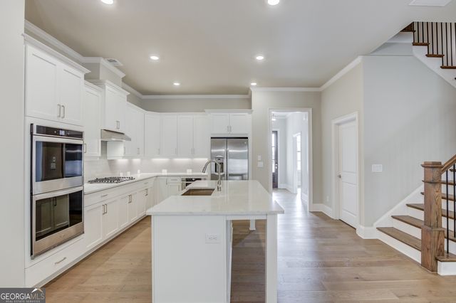 5630 overlook club Circle, Suwanee, GA 30024