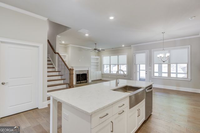 5630 overlook club Circle, Suwanee, GA 30024