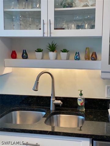 4551 Gulf Shore BLVD N 1606, Naples, FL 34103