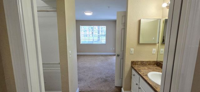 14001 FAIRWAY ISLAND DRIVE 516, Orlando, FL 32837