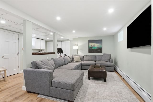9 Mendum Street, Melrose, MA 02176