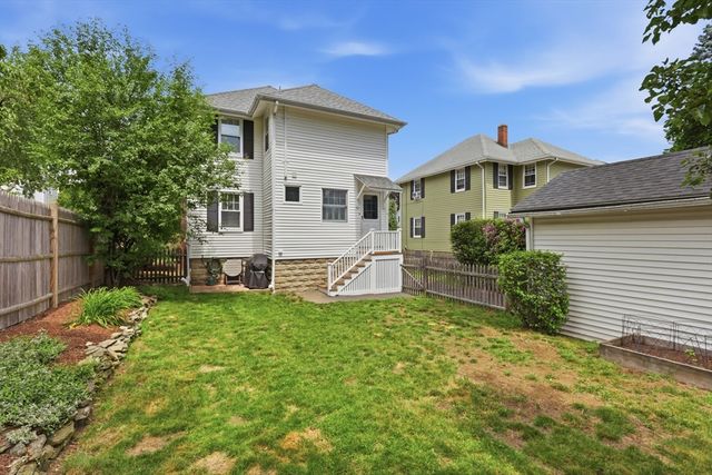 9 Mendum Street, Melrose, MA 02176