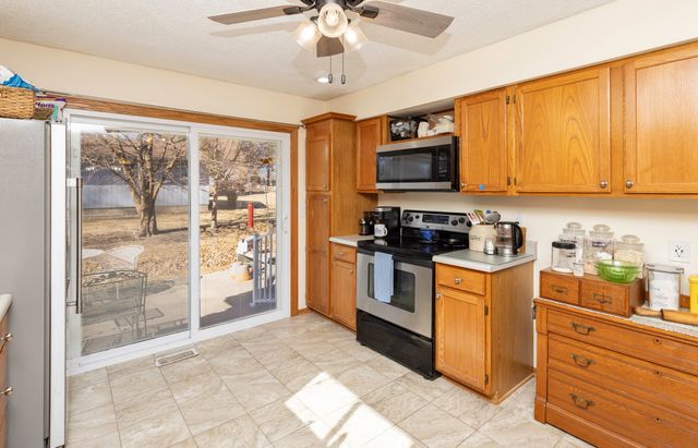 4532 71st Street, Urbandale, IA 50322