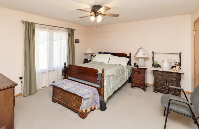 4532 71st Street, Urbandale, IA 50322