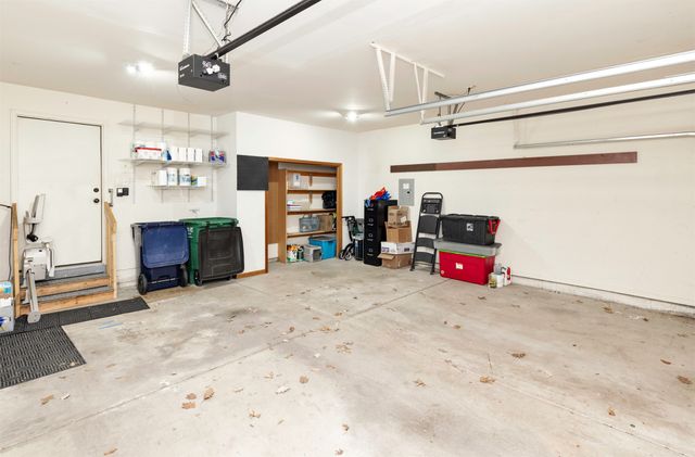 4532 71st Street, Urbandale, IA 50322