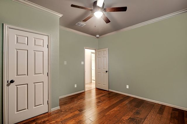 1100 Starleaf Drive, Mansfield, TX 76063