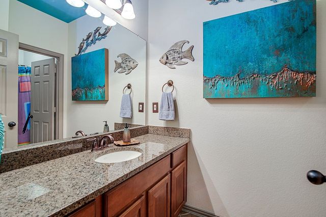 1100 Starleaf Drive, Mansfield, TX 76063