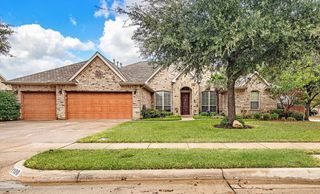 1100 Starleaf Drive, Mansfield, TX 76063