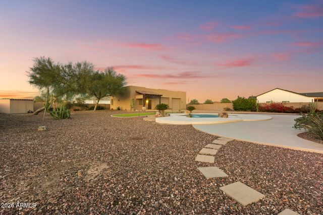 14526 W JOMAX Road, Surprise, AZ 85387