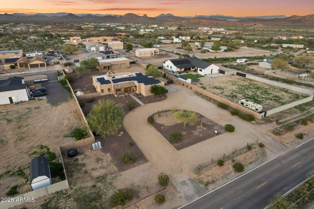 14526 W JOMAX Road, Surprise, AZ 85387