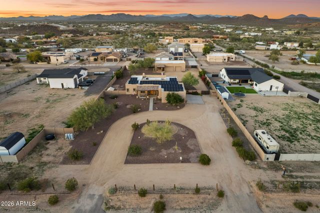 14526 W JOMAX Road, Surprise, AZ 85387