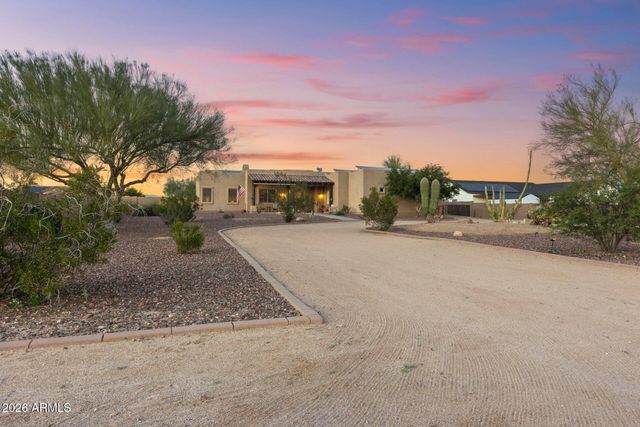 14526 W JOMAX Road, Surprise, AZ 85387