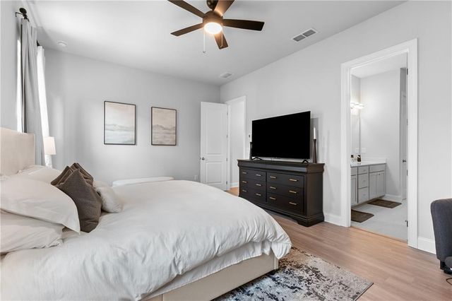 777 STICKLEY OAK Way, Woodstock, GA 30189