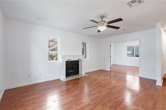 138 S Adams 1, Glendale, CA 91205