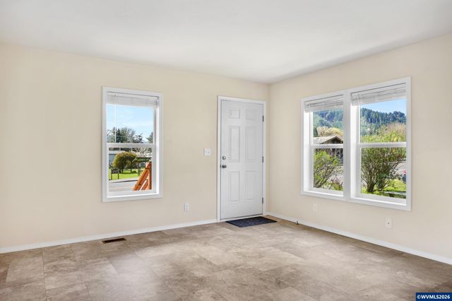 175 E Main St, Alsea, OR 97324