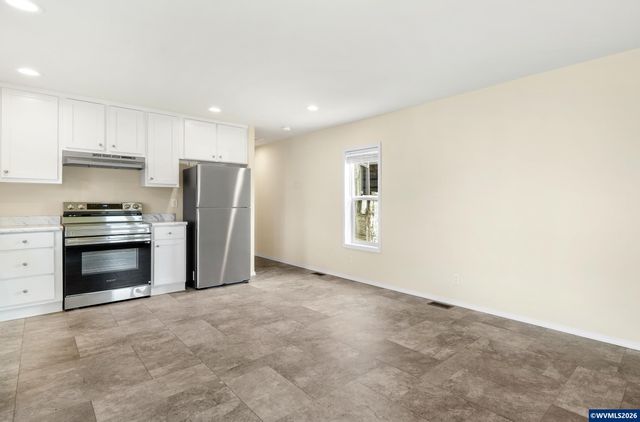 175 E Main St, Alsea, OR 97324