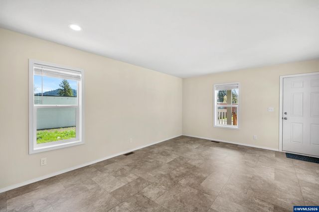 175 E Main St, Alsea, OR 97324