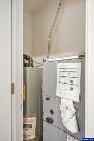 175 E Main St, Alsea, OR 97324